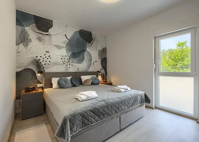 Laura By Istra Vacation Villa *