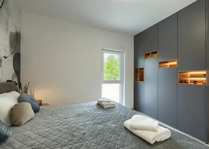 Laura By Istra Vacation